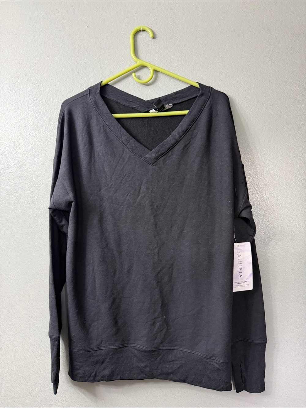 Athleta coaster luxe Black V-Neck Pullover Sweatshirt Large - Picture 2 of 7